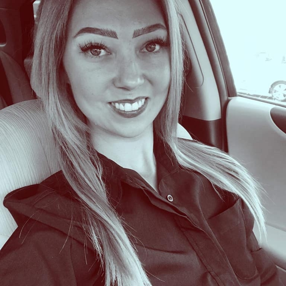 Meet your Posher, Catlyn